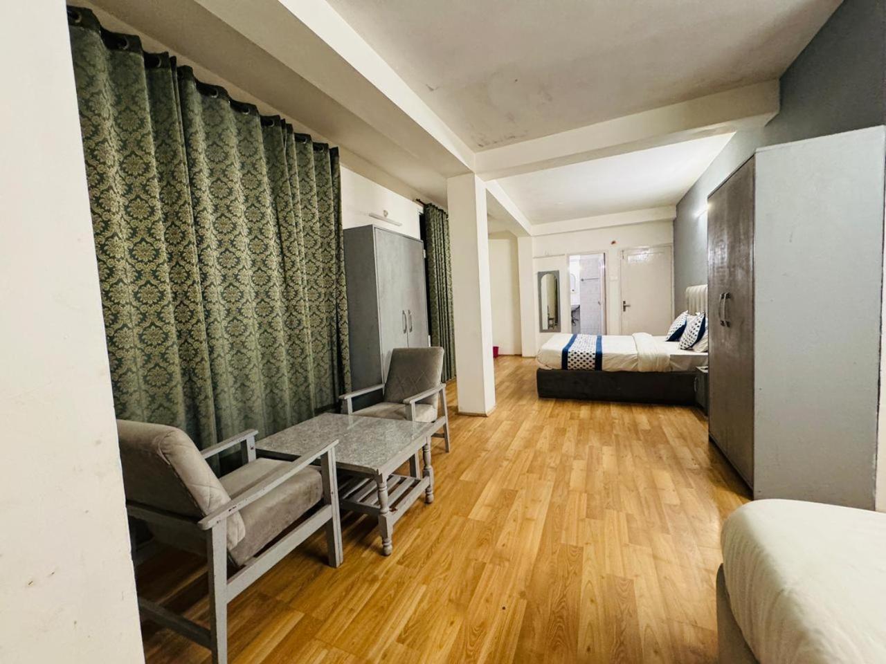 Hotel New # Link Way # Near Zing Bus Stand Manāli Exteriér fotografie