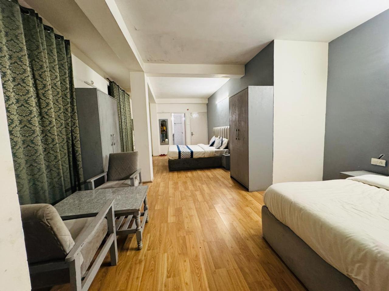 Hotel New # Link Way # Near Zing Bus Stand Manāli Exteriér fotografie