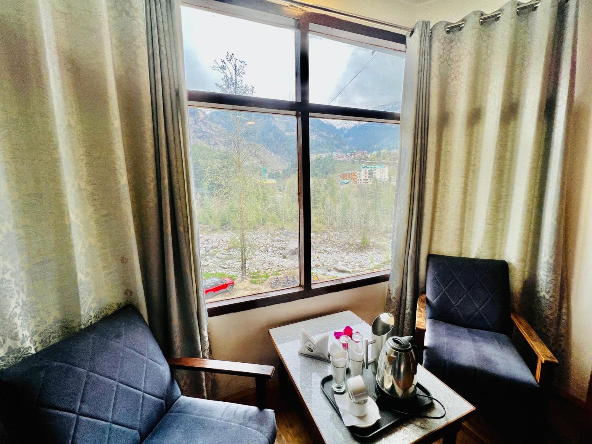 Hotel New # Link Way # Near Zing Bus Stand Manāli Exteriér fotografie